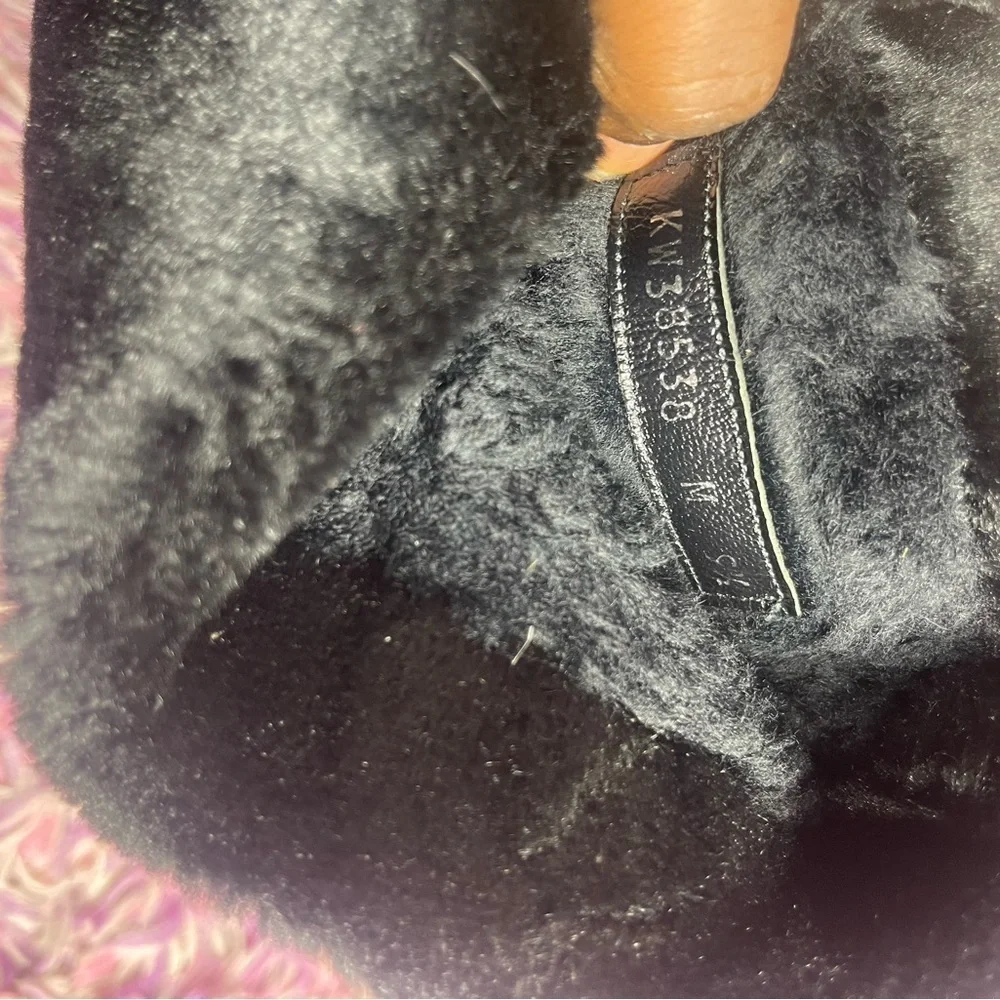 Stuart Weitzman questions leave